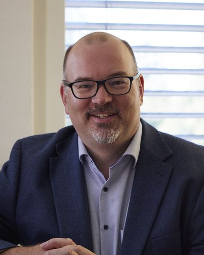 Andreas Wüthrich, Gründer und Geschäftsführer der Dynamis Treuhand AG Andreas Wüthrich, Gründer und Geschäftsführer der Dynamis Treuhand AG